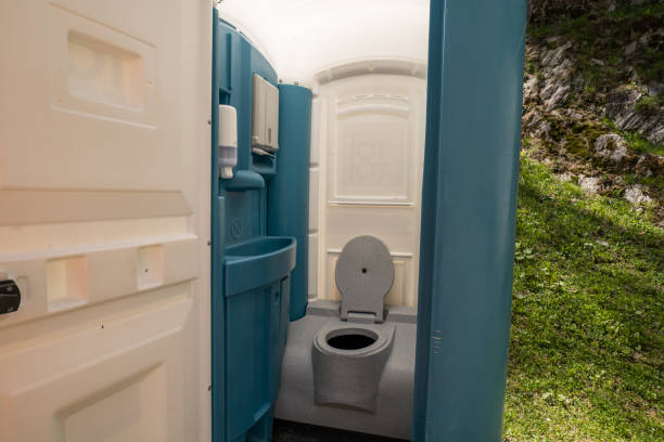 Porta potty rental for outdoor events in Cheviot, OH